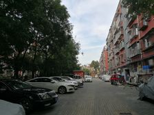 南顶村邮政小区边户大两居室中间层近地铁