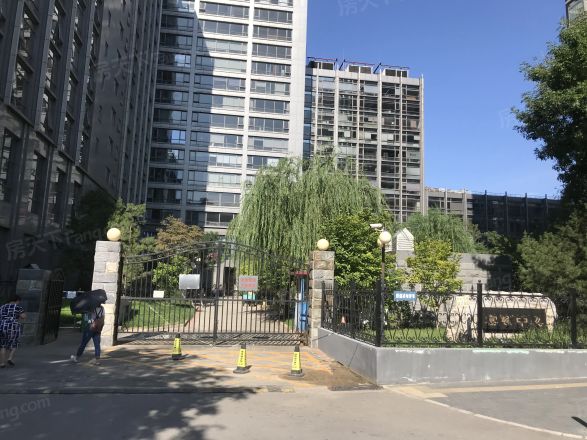 富顿中心实景图