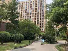 中间楼层 采光好 视野好近轨交 随时看房