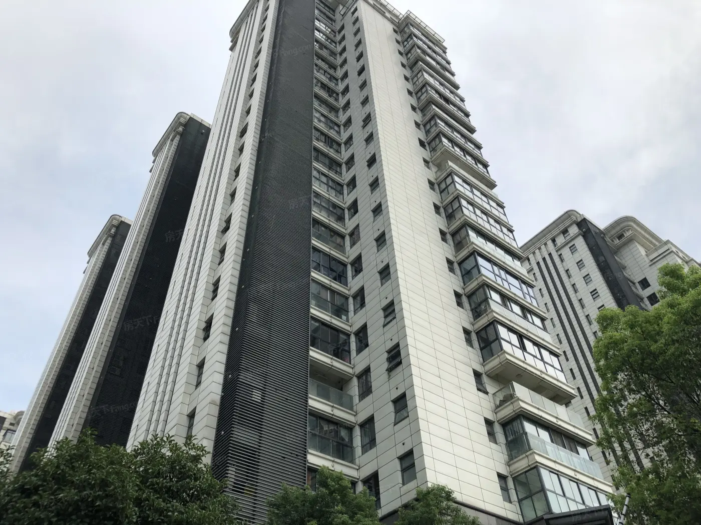 东鼎名人府邸(松江)