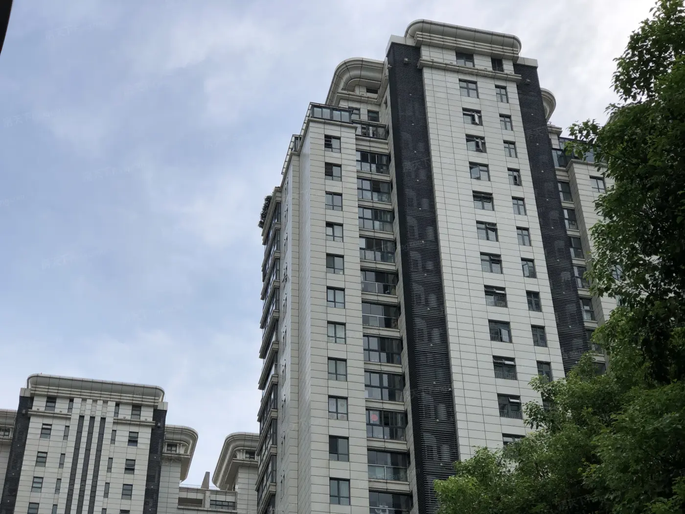 东鼎名人府邸(松江)