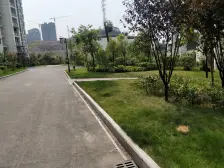 小高层 离南滨路近 带入户花园 小区居家舒适