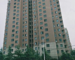 小区位置便利,业主诚心卖南北通透。