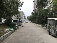 停车方便 南北三室 采光好 诚心出售