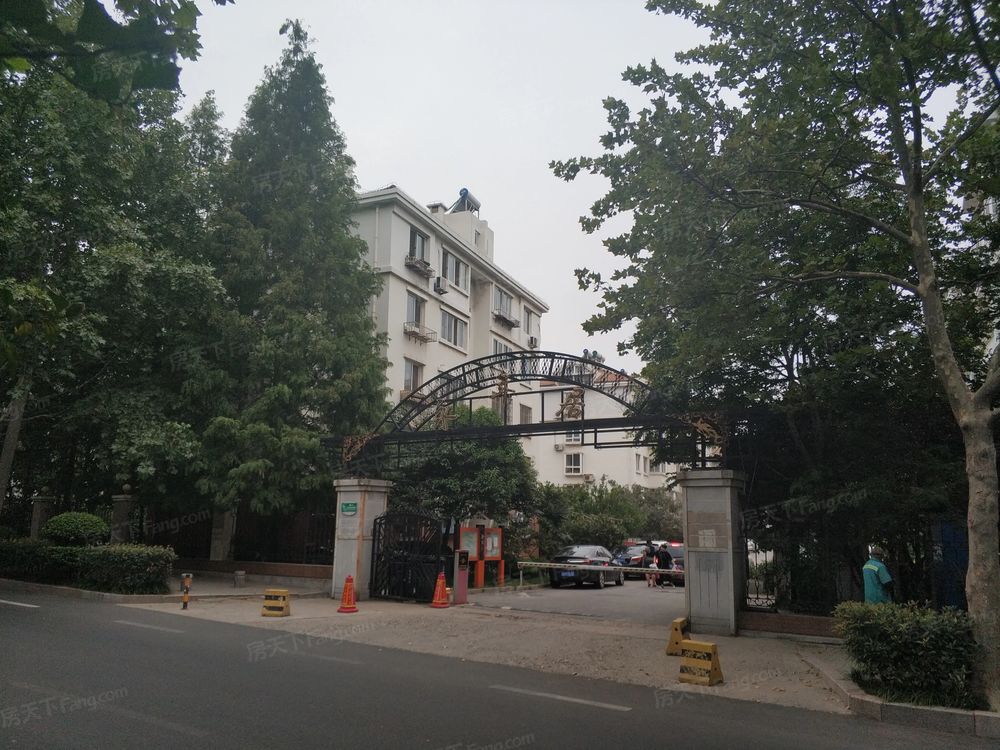 小区相关图