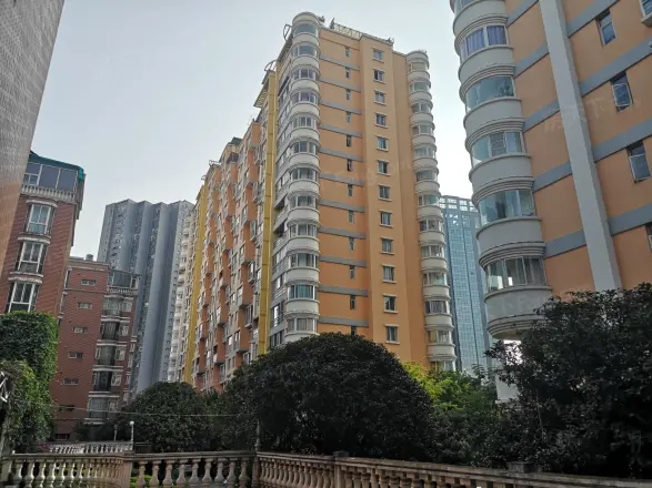 上领70华夏园实景图