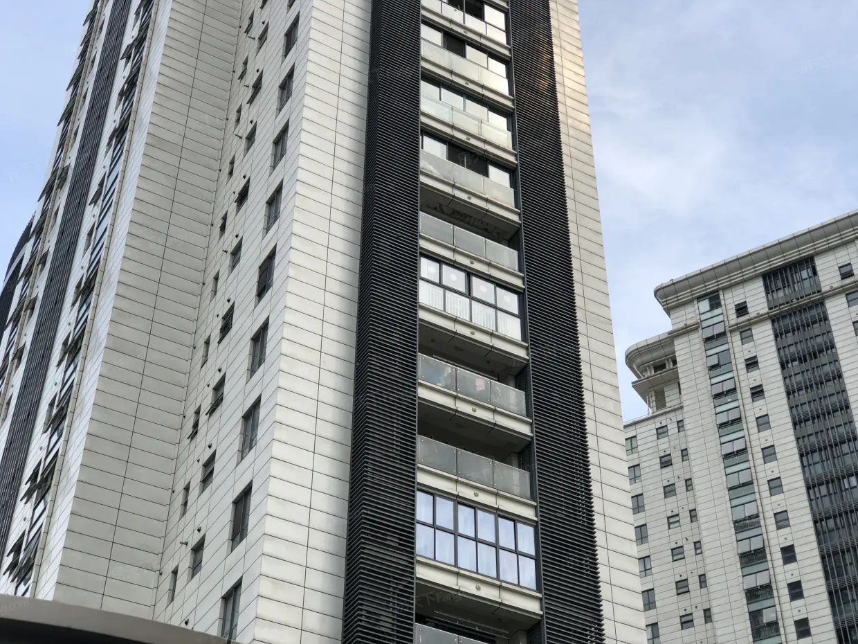 东鼎名人府邸(松江)