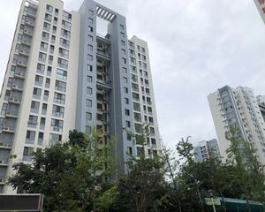 市南公务员小区,电梯房,4居室,毛坯