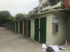 近地铁,精装 通风好 家具全送,新上房源