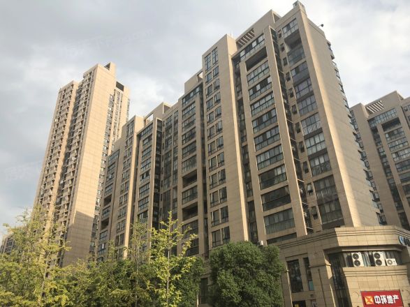 清江泓景