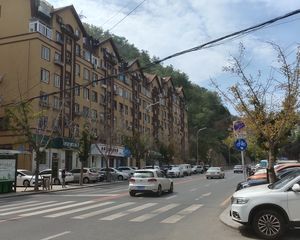中山区解放路秀月街电梯房南北通透户型近地铁