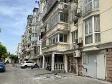 户型方正 清水毛坯房 楼层好 次新小区 业主诚意出售