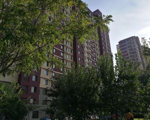 顶秀金石家园1室1厅南