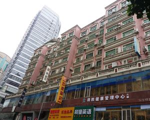 南向望大花园 闹中取静 居住舒适感佳