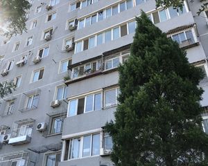 劲松三区2室1厅东北