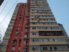 刘家窑南里大院里一层两居室满五年精装修看房随时