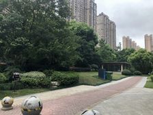 帝奥世伦名郡,中上楼层,精装,采光好,视野棒