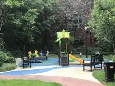 奥特莱斯旁融创品质小区叠拼上叠带屋顶花园