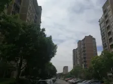 商品房小区,装修带地暖,配套完善,环境幽静,