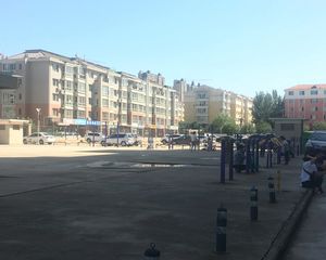 此房房本满五年,采光好!南北通透格局