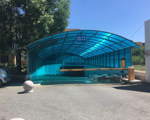 毛坯。三居飞机户型,采光好前面无遮挡