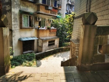 鲤鱼池 大两房户型采光好适合住家