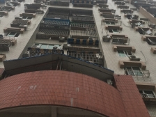 大溪沟 龙家秀色一房50万