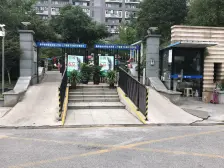 派公馆 琴湖小镇边上 房东诚心急售 价格可以谈