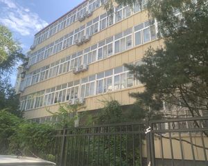 南露园、市政高标楼、一个资质两套房子