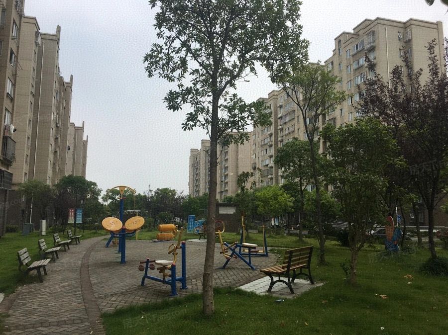 小区相关图