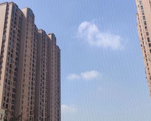 世纪万象广场,通透2房,诚心推荐,业主现房