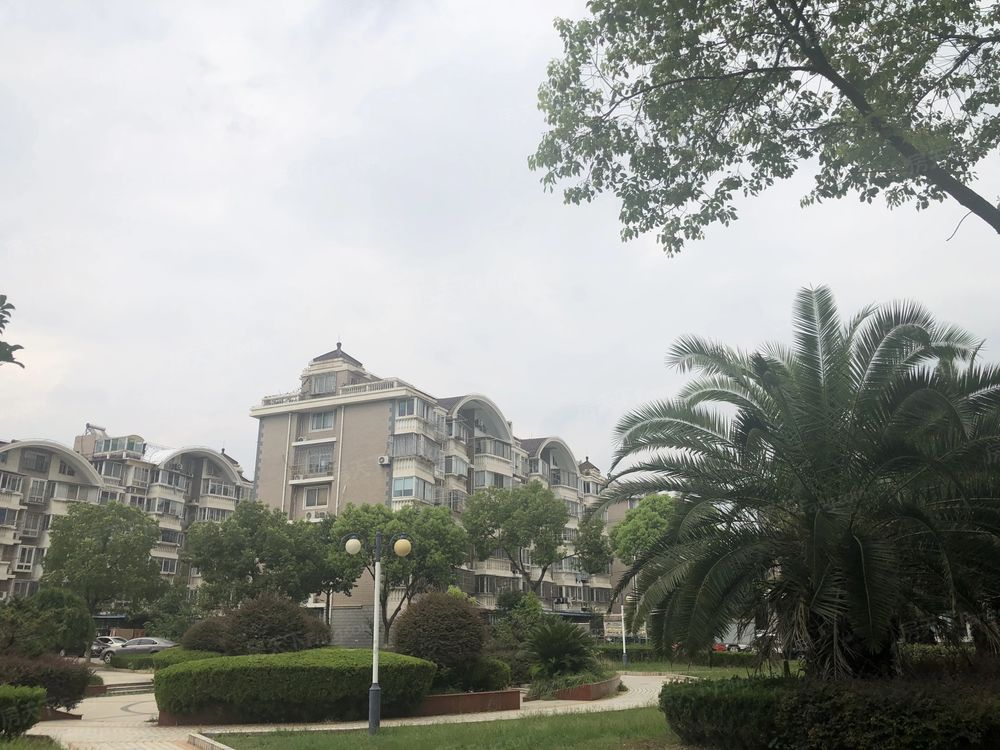 小区相关图