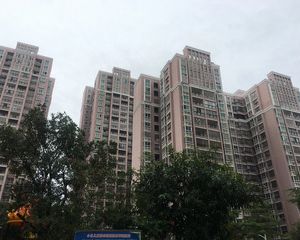 吾悦万达双商圈南北通透三房拎包入住