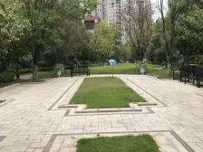 茶园奥特莱斯联排端户 3+2,180平米花园,带双车位