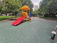 丰水宝邸西苑3室南朝向303.00万元/套出售