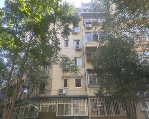 南露园93年建成单位家属楼满五年