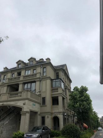 保利蔚蓝林语别墅实景图