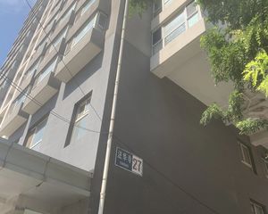 私摩空间 满五唯一 南向 精装修 有电梯 无遮挡