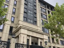 滴水湖次新品质小区,近地铁,户型好,大4房,精装修