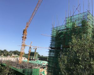 润唐悦府两室两厅,精装修,好楼层,新本包税