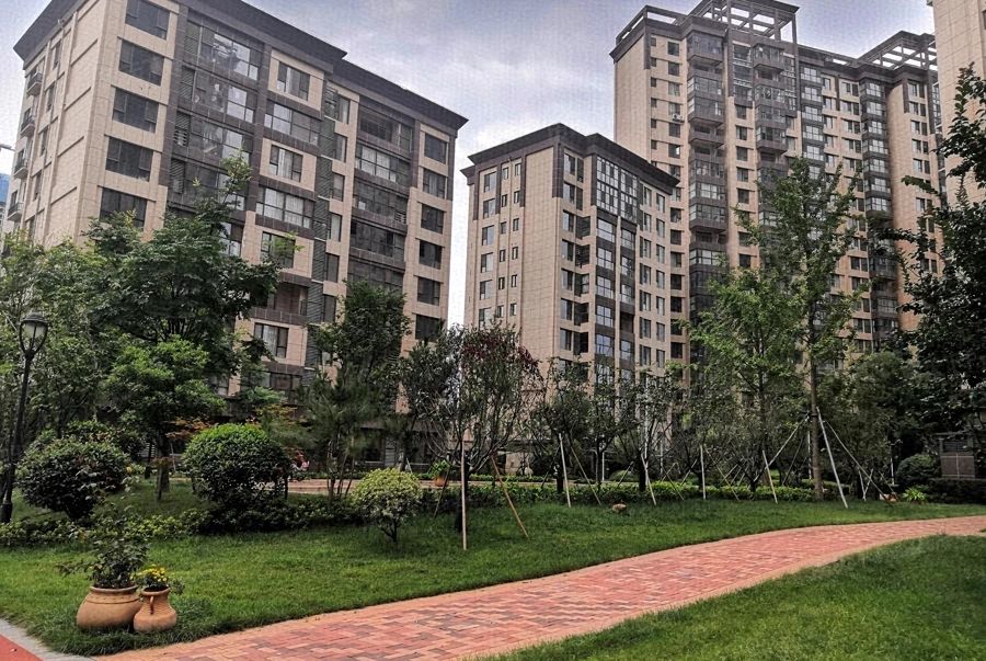 汉华城122平4居南北向精装修安静不临街