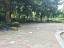 唐家院子轻轨站旁 龙城天都 精装修一室一厅 出售