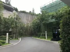 两个入户花园一个露台一个庭院单层面积135平