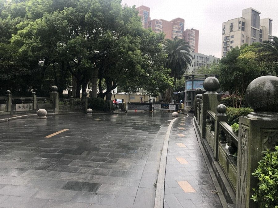 小区相关图
