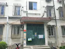 钢混顶复,采光好,高绿化小区,停车方便