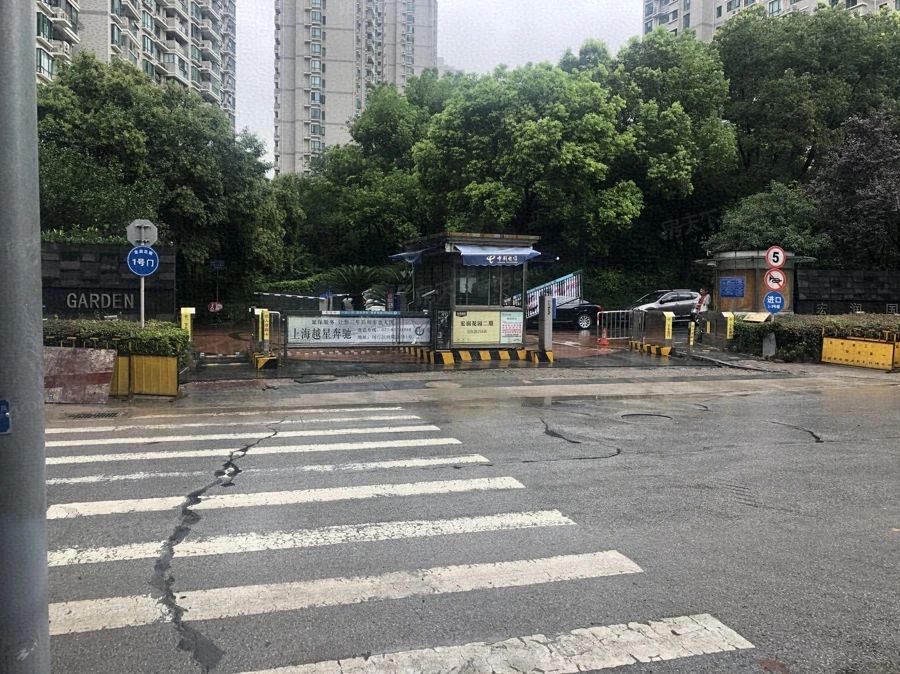 小区相关图