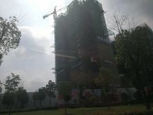 当代城边户 三室一卫 大阳台 双清湾旁 房东诚意出售