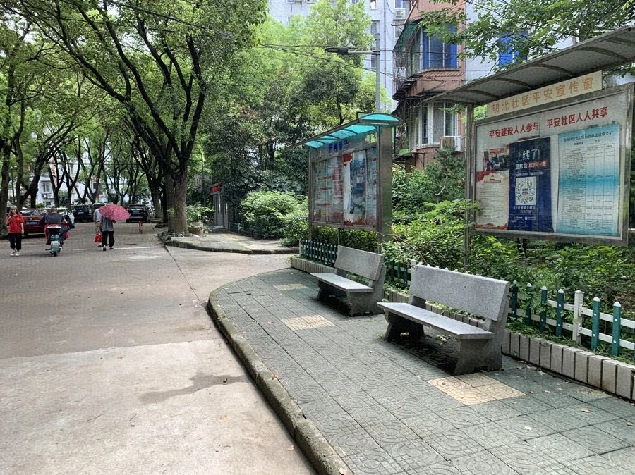 小区相关图