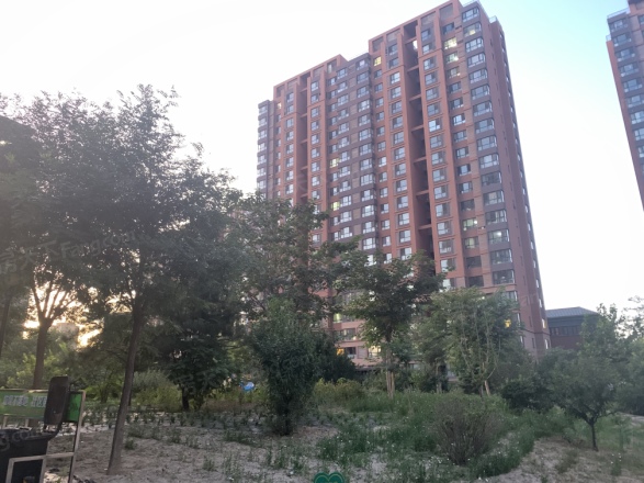 北京城建福润四季A区实景图