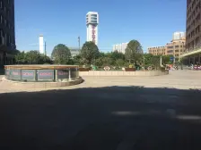 长盛广场一室一厅精美装修 拎包入住 离电梯口近